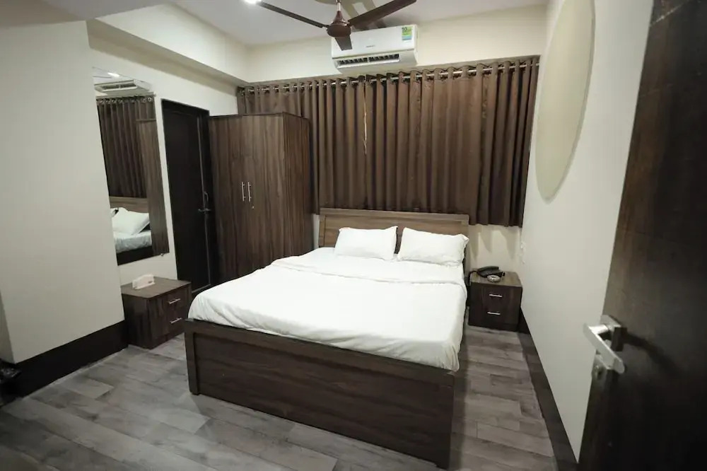 The Grand Vinayak Hotel