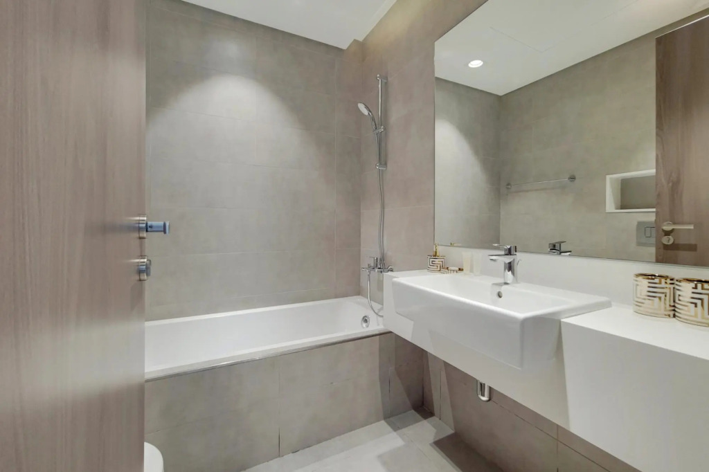 MBR - District One Residences 203