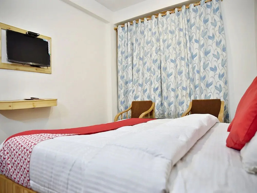 OYO 10764 Hotel Hadimba Manali
