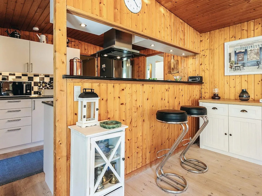 6 Person Holiday Home in Dannemare