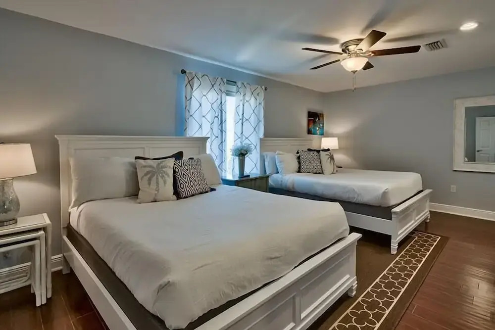 Its About Time 9 Bedroom Holiday Home by Five Star Properties