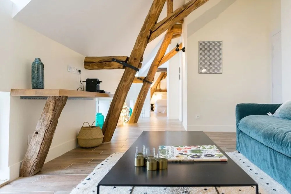 La Maison Deveney-Mars