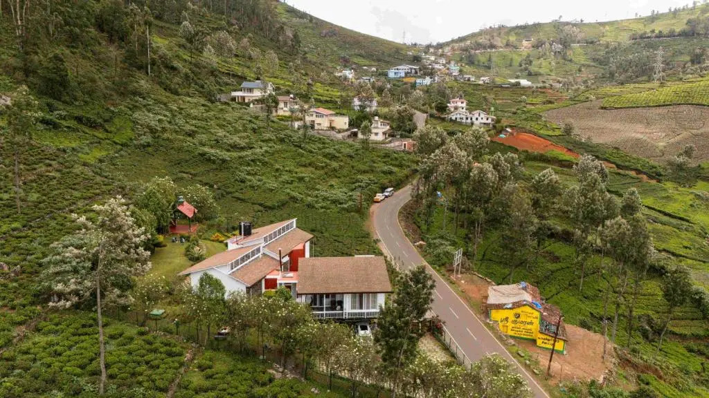 Hillside Home 3 BHK Villa by tisyastays