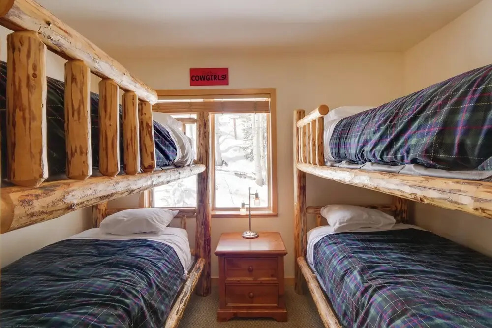 Slopeside Sanctuary - Penthouse < 1 Mi to Lifts!