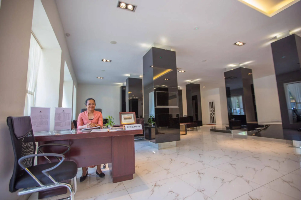 Altos Hotel