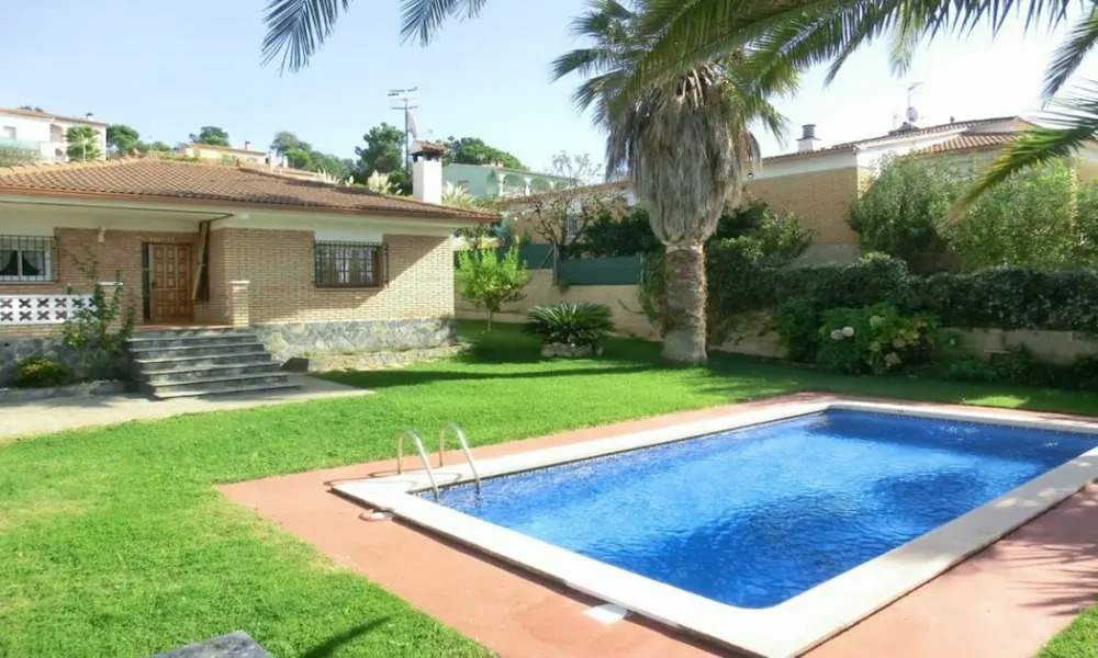 Villa in Lloret de Mar - 104815 by MO Rentals
