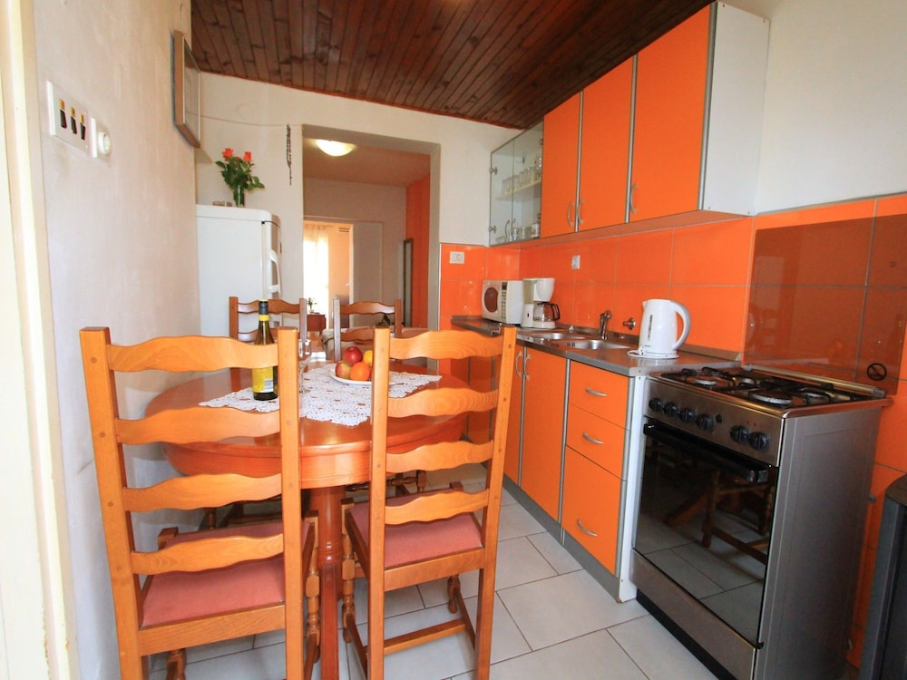 Apartment Tamarut