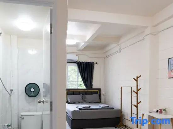 Room 206 Near Don Mueang Airport & BTS Wat PhraSi