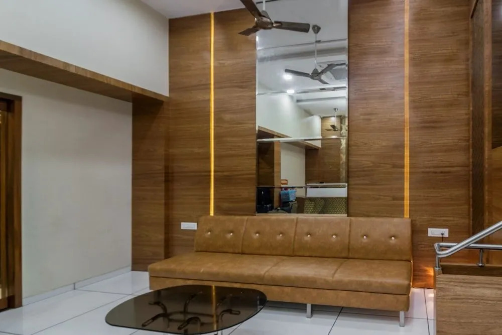 FabHotel Neelkamal - Chembur