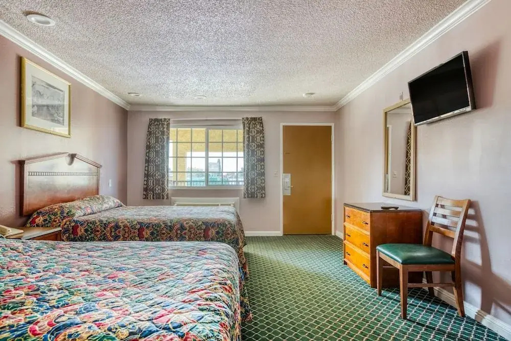 Scottish Inns Whittier