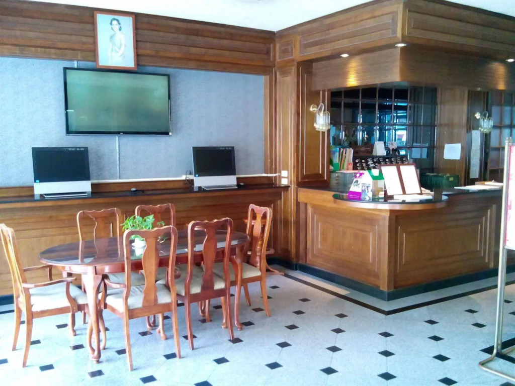 Sawasdee Hotel