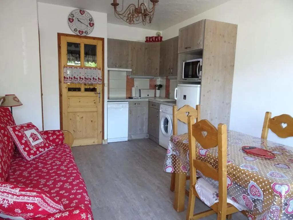 Appartement Champagny-en-Vanoise, 3 pièces, 4 personnes - FR-1-464-1