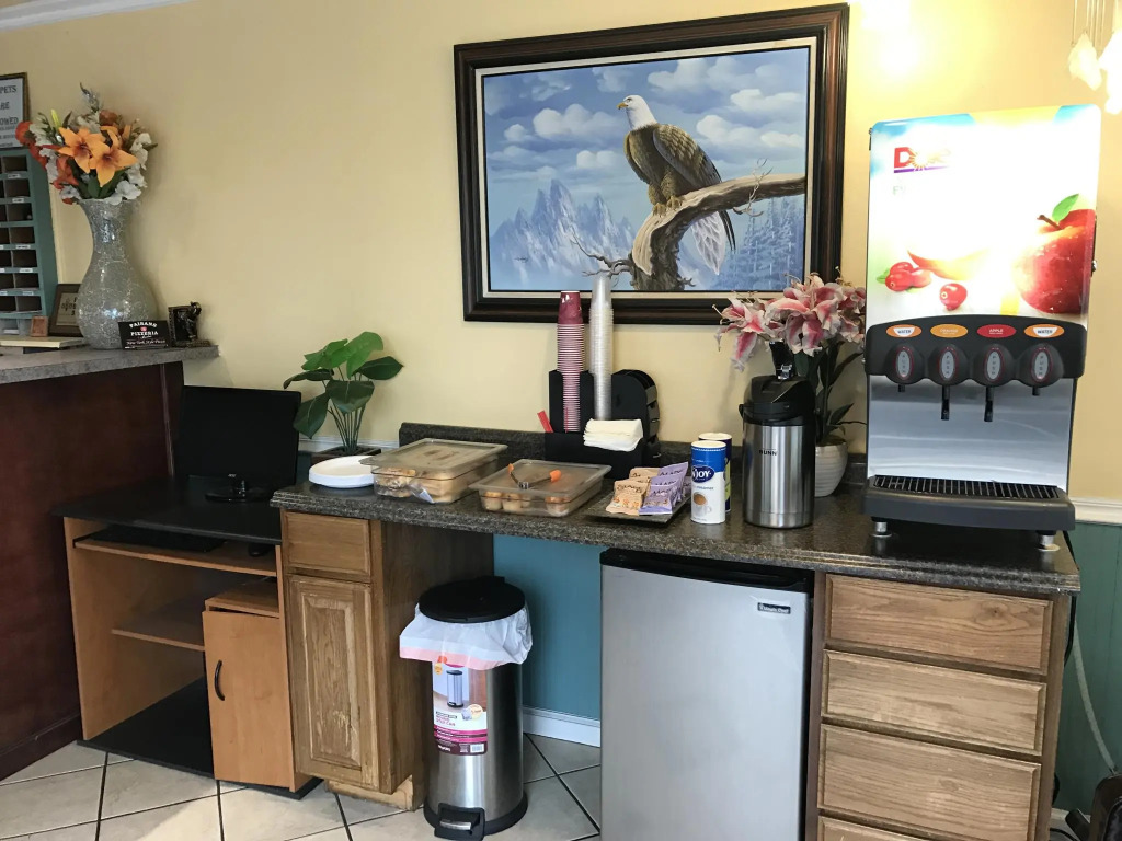 Signature Inn Medford Downtown