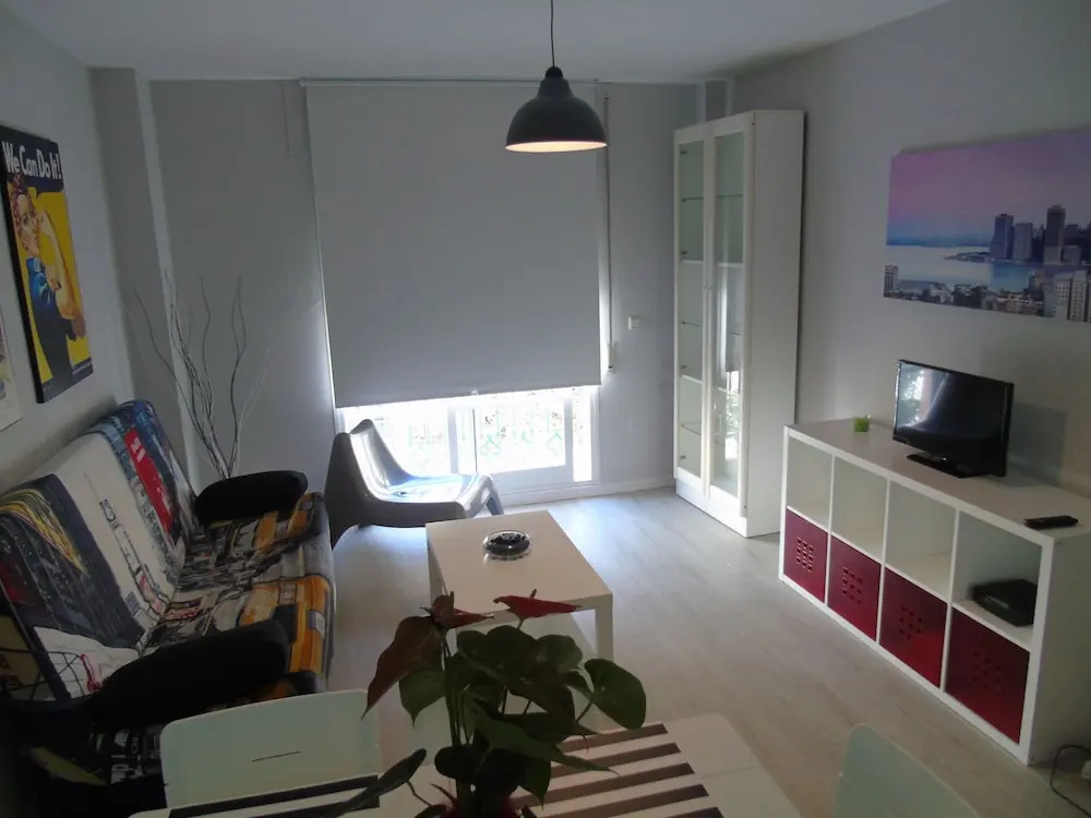 A&N Torre del Mar Beach Townhouse Private Solarium