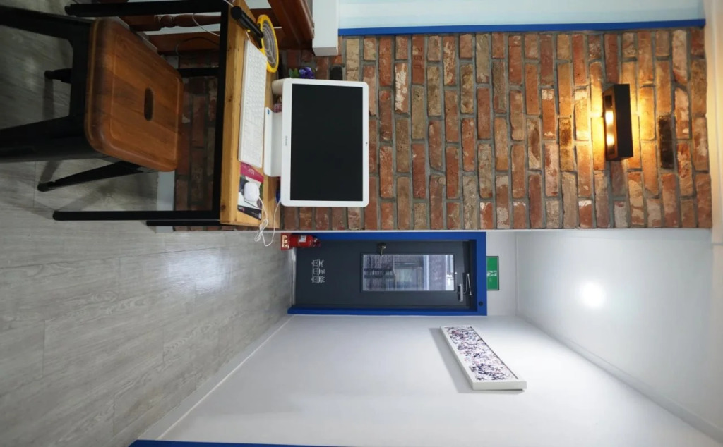 Guesthouse K - Hostel