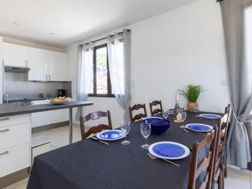 Villa Les Pesquiers by Interhome