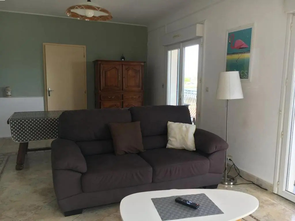 Appartement Hyères, 4 pièces, 6 personnes - FR-1-335-92
