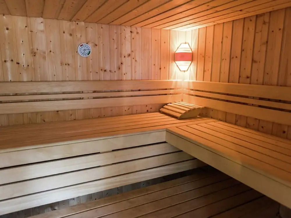 Ravishing Holiday Home in Ronse With Sauna