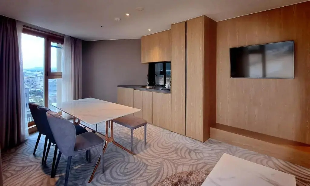 Saint Beach Hotel
