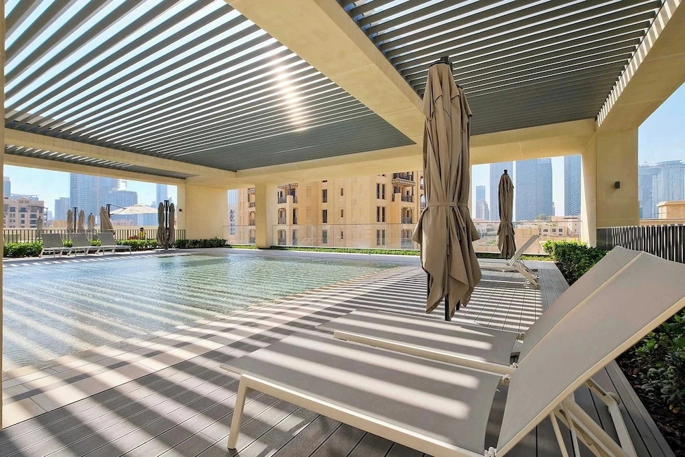 Silkhaus Luxurious 1BR Downtown Burj Royale
