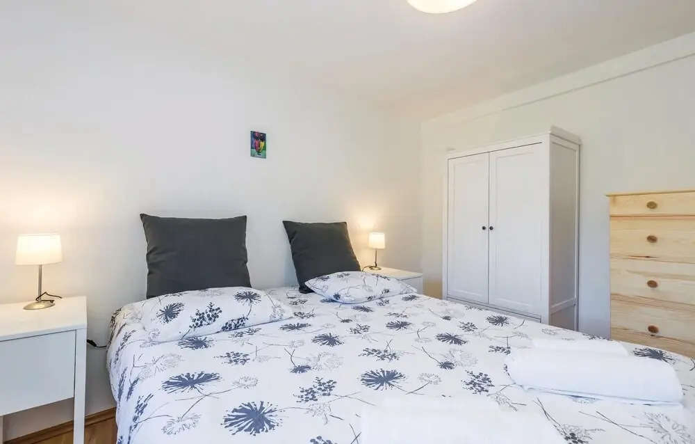 Awesome Home in Moscenicka Draga With Wifi and 2 Bedrooms