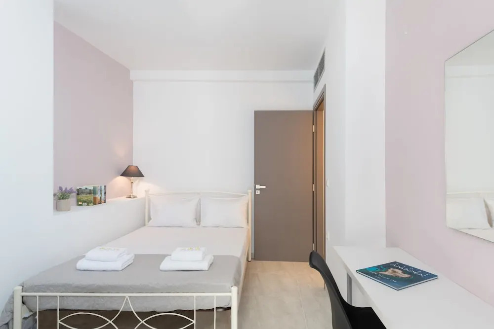 Elisavet Apartment