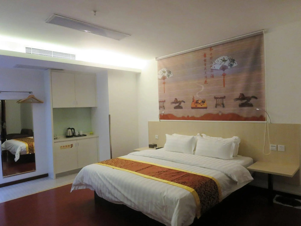 Hailian Hotel
