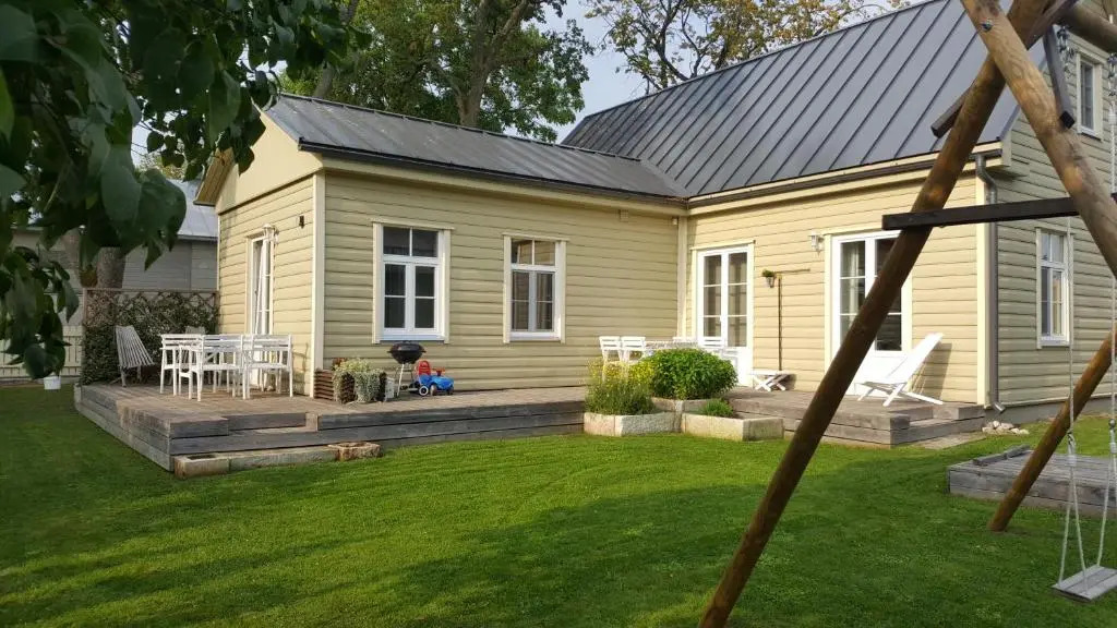 Kuressaare Family and Garden Apartments
