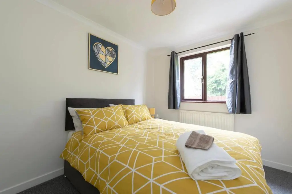 BookedUK - Bungalow House in Roydon