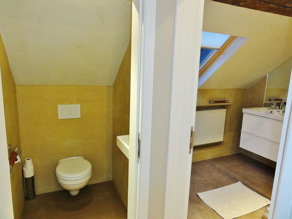 Train Hostel