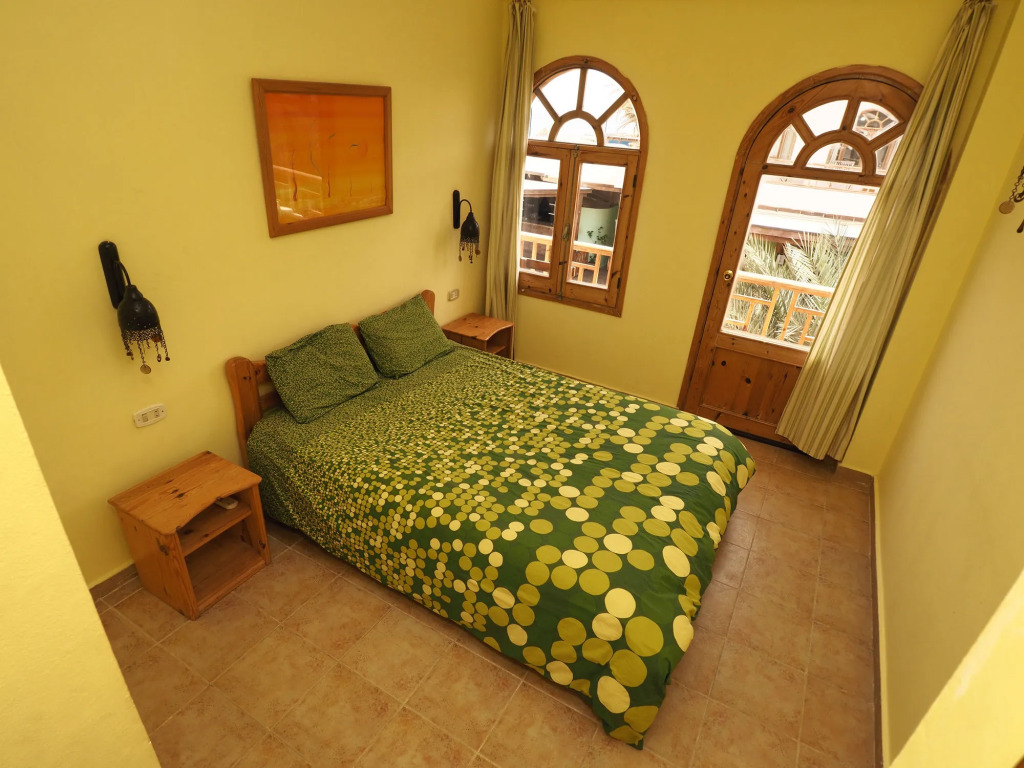 Shams Hotel & Dive Centre