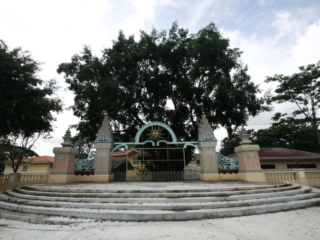 Fontana Hot Spring Leisure Parks