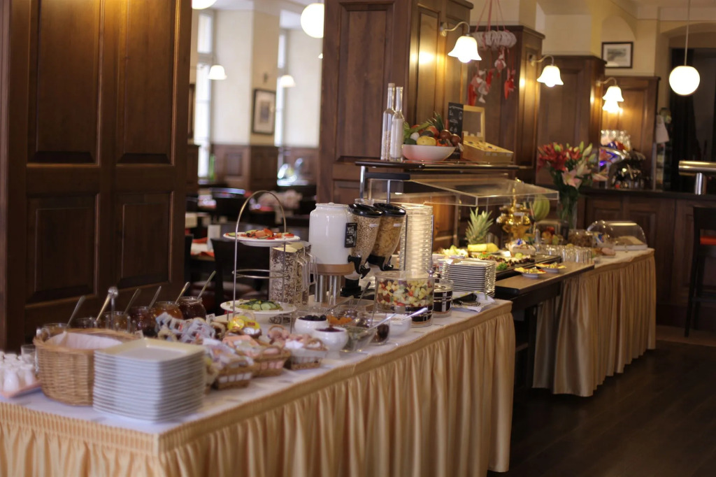 Hotel Goldener Falke