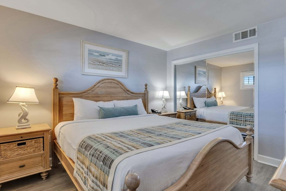 1106 Seaward Way by Atlantic Towers
