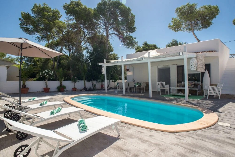 VILLA BOIRA SANTANY by PriorityVillas