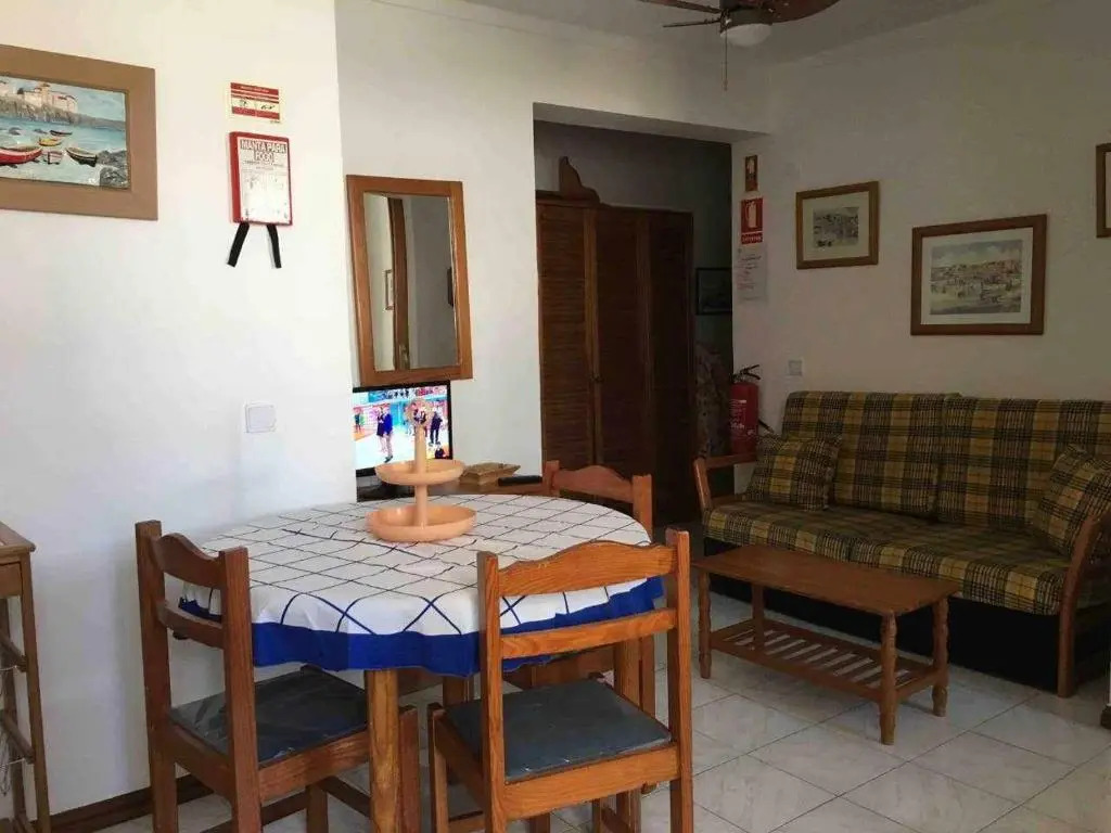 Tavira Cozy Studio by the Pool