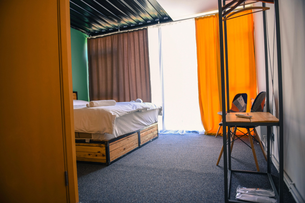 Arevi Hotel