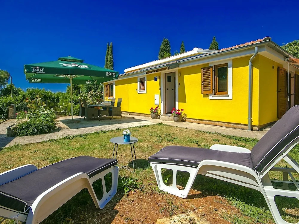 Nice Detached House on the Outskirts of Rovinj And Only 400m From the Beach