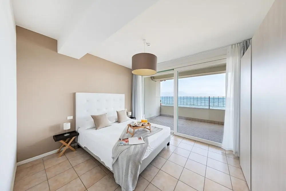 Residenza Miralago - 24 Clodia - Locazione BK