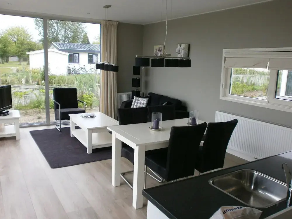 Modern Chalet not far From the Biesbosch