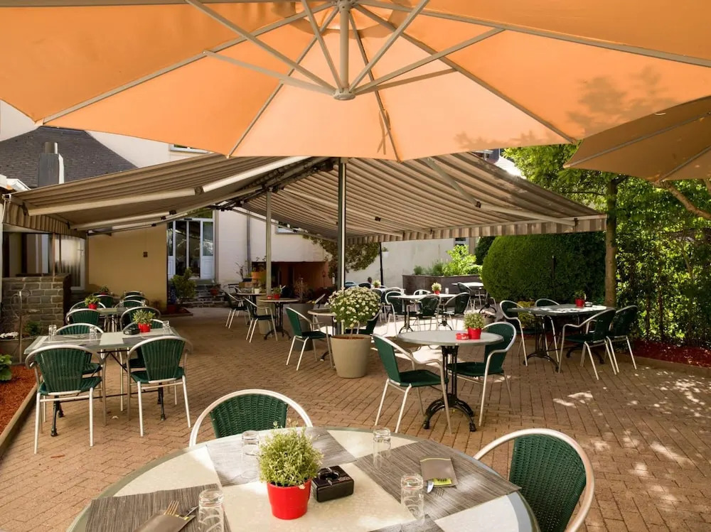 Hôtel - Restaurant " Victor Hugo"