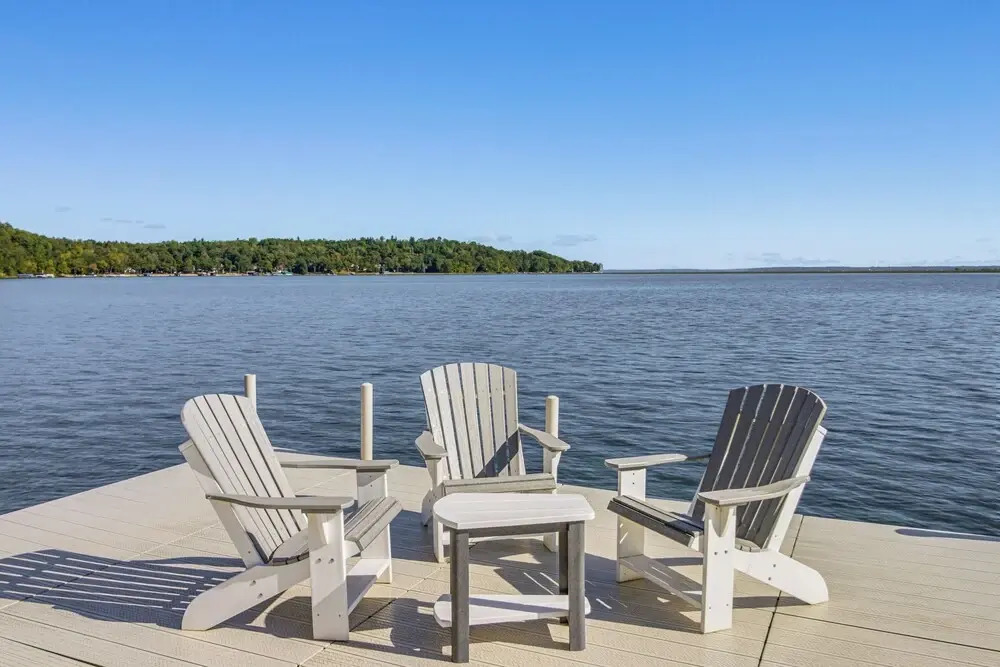 Waterfront Gull Lake w/ Dock: Family Friendly