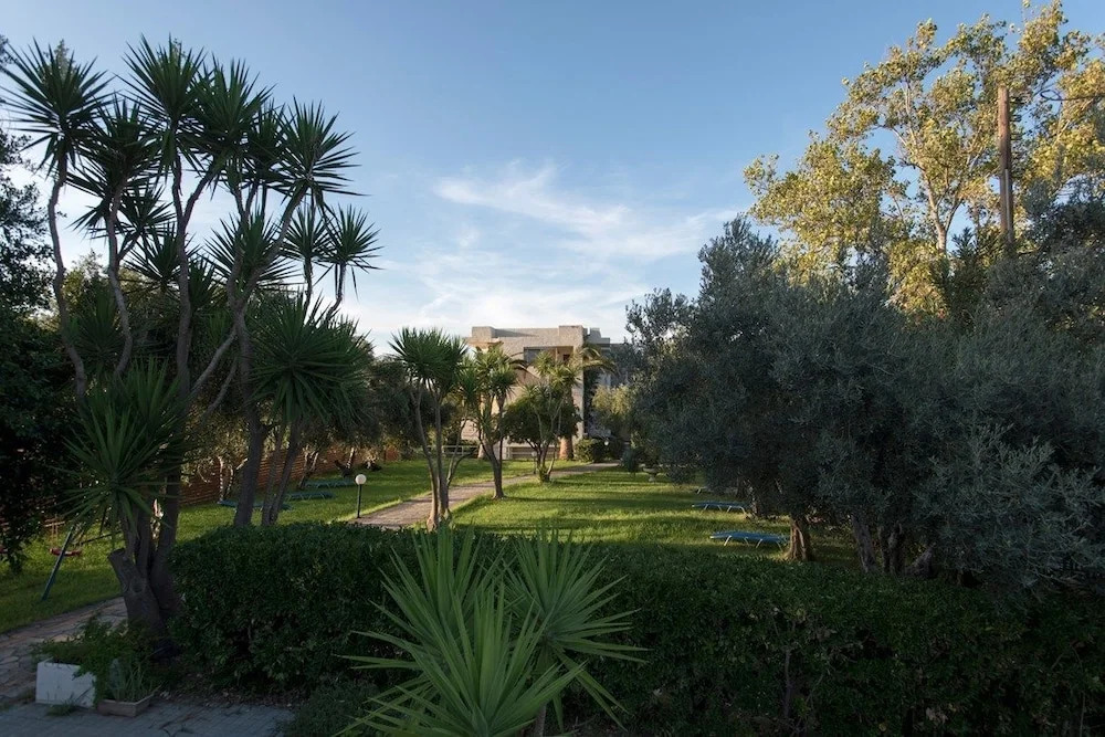 Proimos Apartments