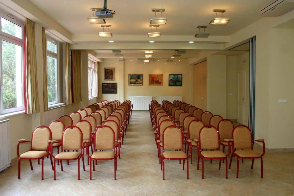 Alfa Art Hotel