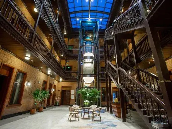 Baroque Hotel Harbin China Baroque