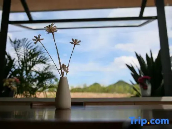 Wanfenglin Shanxun Homestay (Wanfenglin Visitor Center)