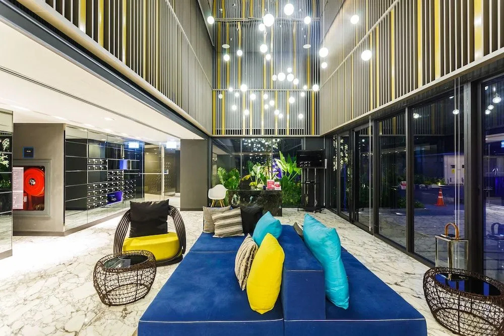 The Deck Condominium by Lofty