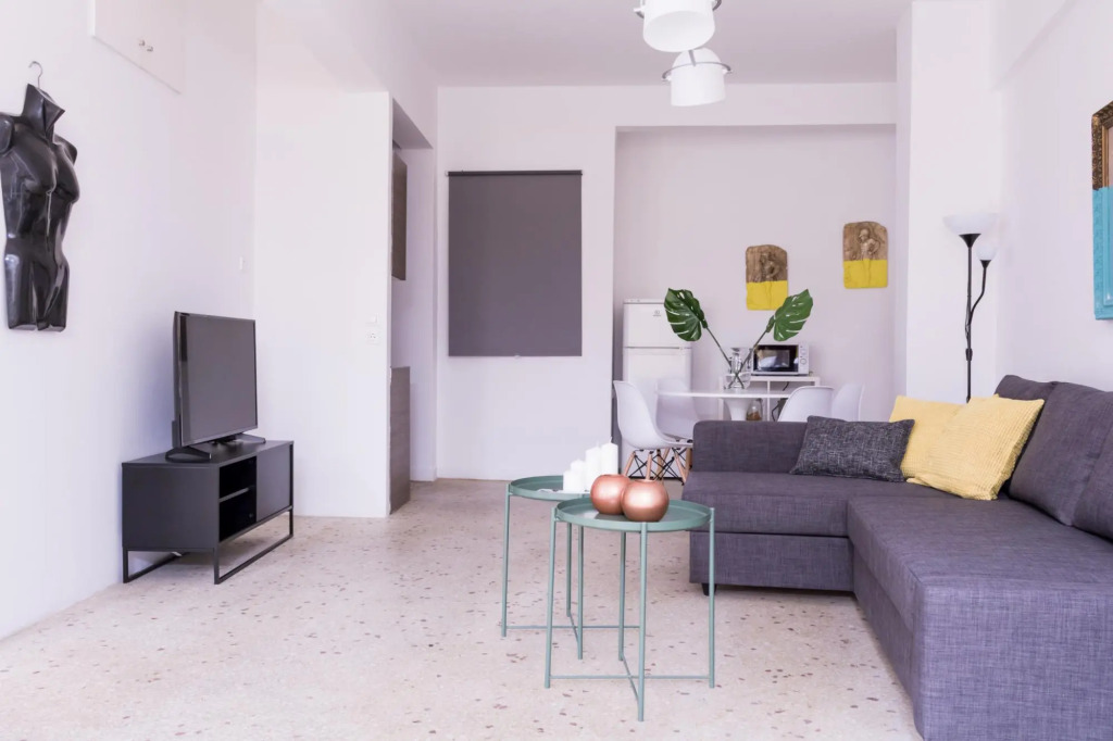 Loft at Historical Center of Athens w Acropolis View