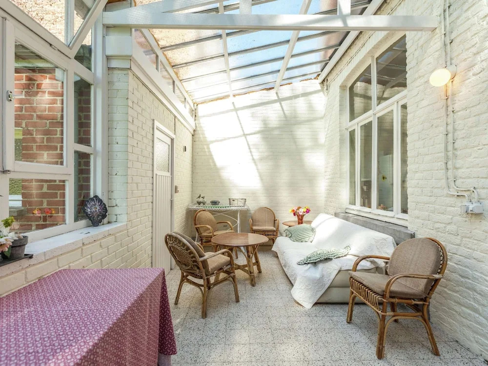Spacious Holiday Home With Garden