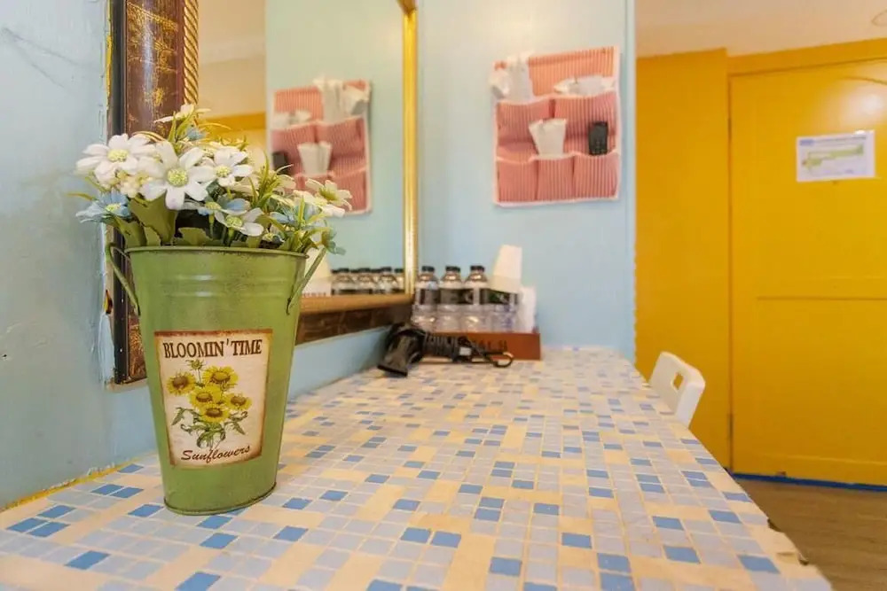 Easy Stay Hostel